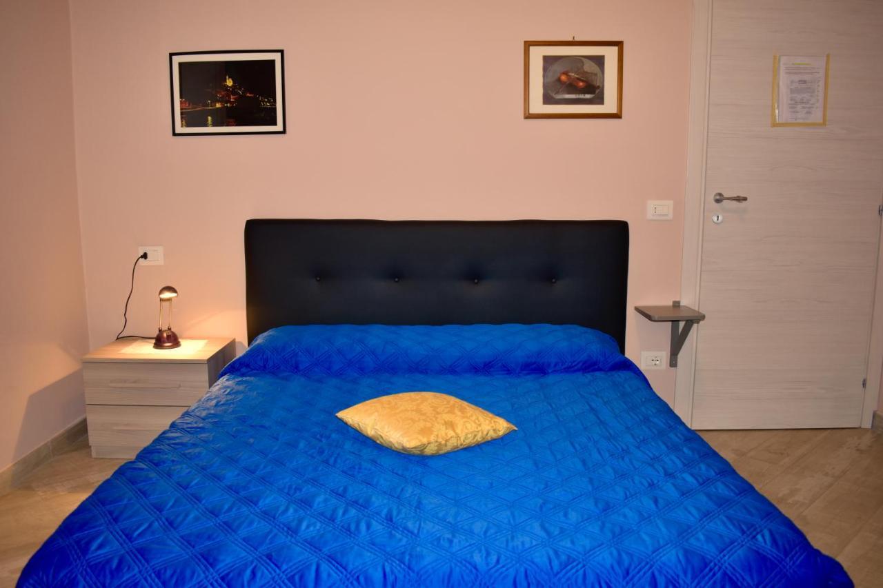 Tra Il Borgo E Il Mare Bed & Breakfast Cervo Exterior photo